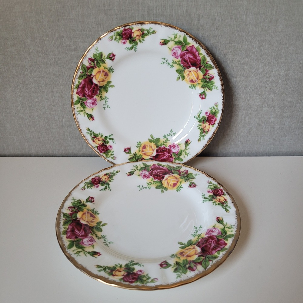 Royal Albert Old Country Roses Plates 6.25in White Floral Gold Trim Vintage 2pc
